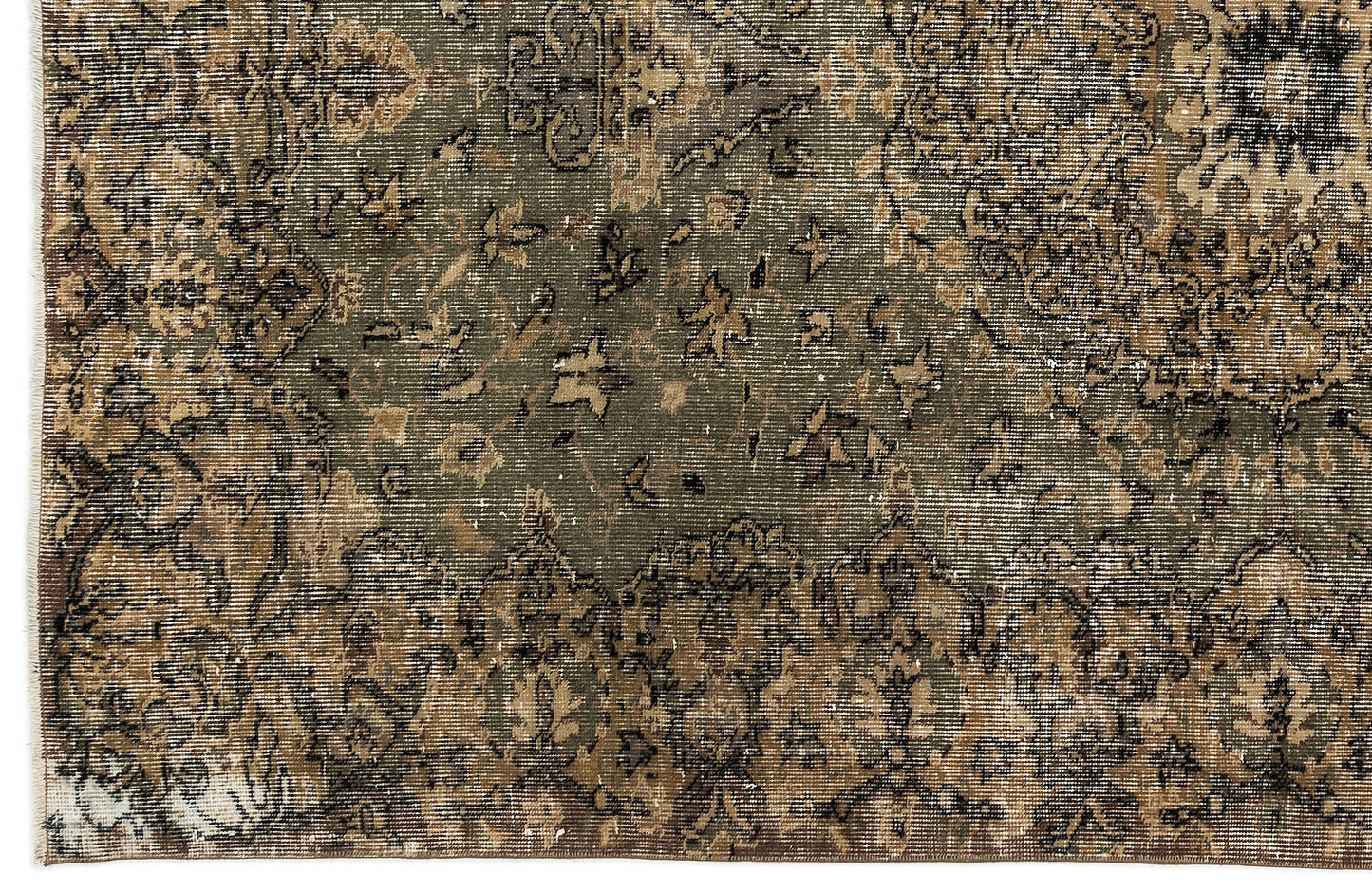 Daluon - Vintage Medallion Rug - 5'6 X 8'10
