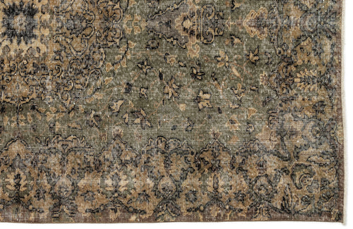 Load image 1 in gallery view. Daluon - Vintage Medallion Rug - 5'6 X 8'10