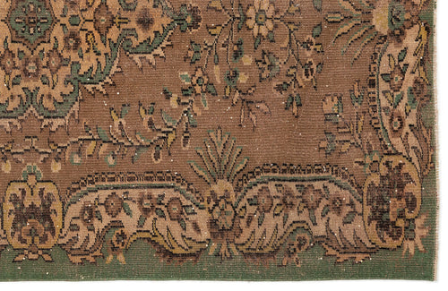 Load image 1 in gallery view. Prosa - Vintage Medallion Rug - 5'7 X 8'10