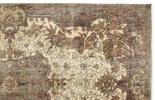 Load image 1 in gallery view. Dosaen - Vintage Medallion Rug - 5'1 X 8'11