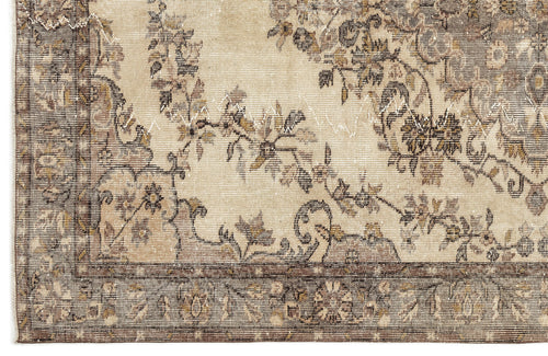 Load image 1 in gallery view. Coatuan - Vintage Medallion Rug - 5'9 X 9'5