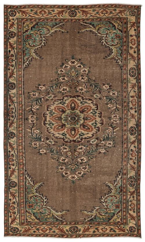 Load image 1 in gallery view. Zefeex - Vintage Medallion Rug - 5'6 X 9'3