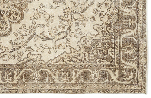 Load image 1 in gallery view. Tribuva - Vintage Medallion Rug - 6'3 X 9'6