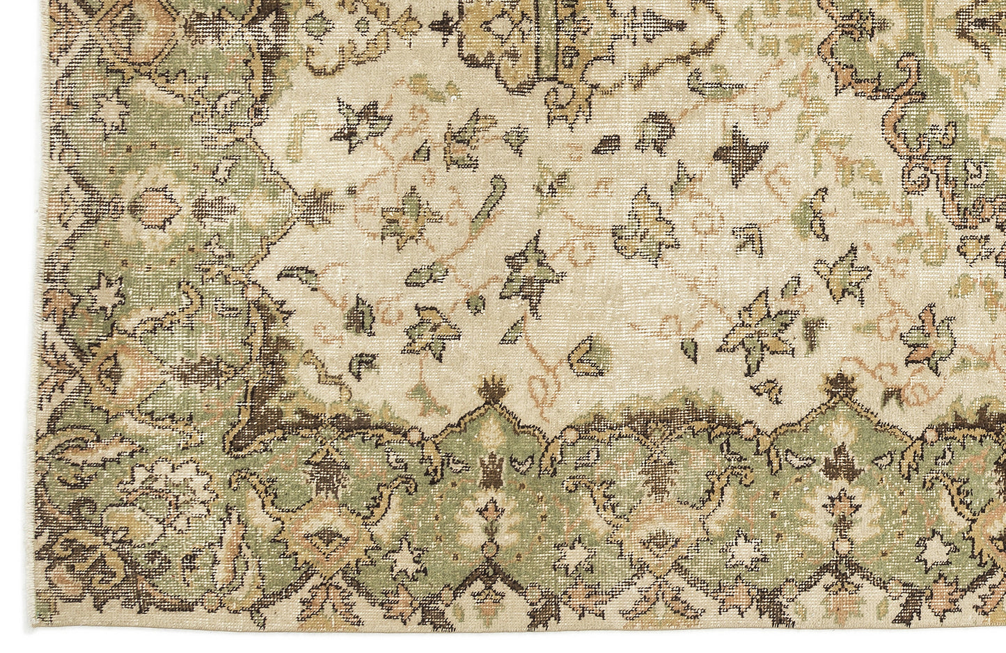 Zainuna - Vintage Medallion Rug - 5'9 X 10'2