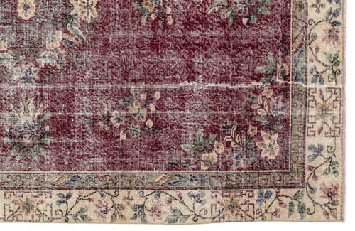 Load image 1 in gallery view. Zauma - Vintage Medallion Rug - 5'6 X 8'6