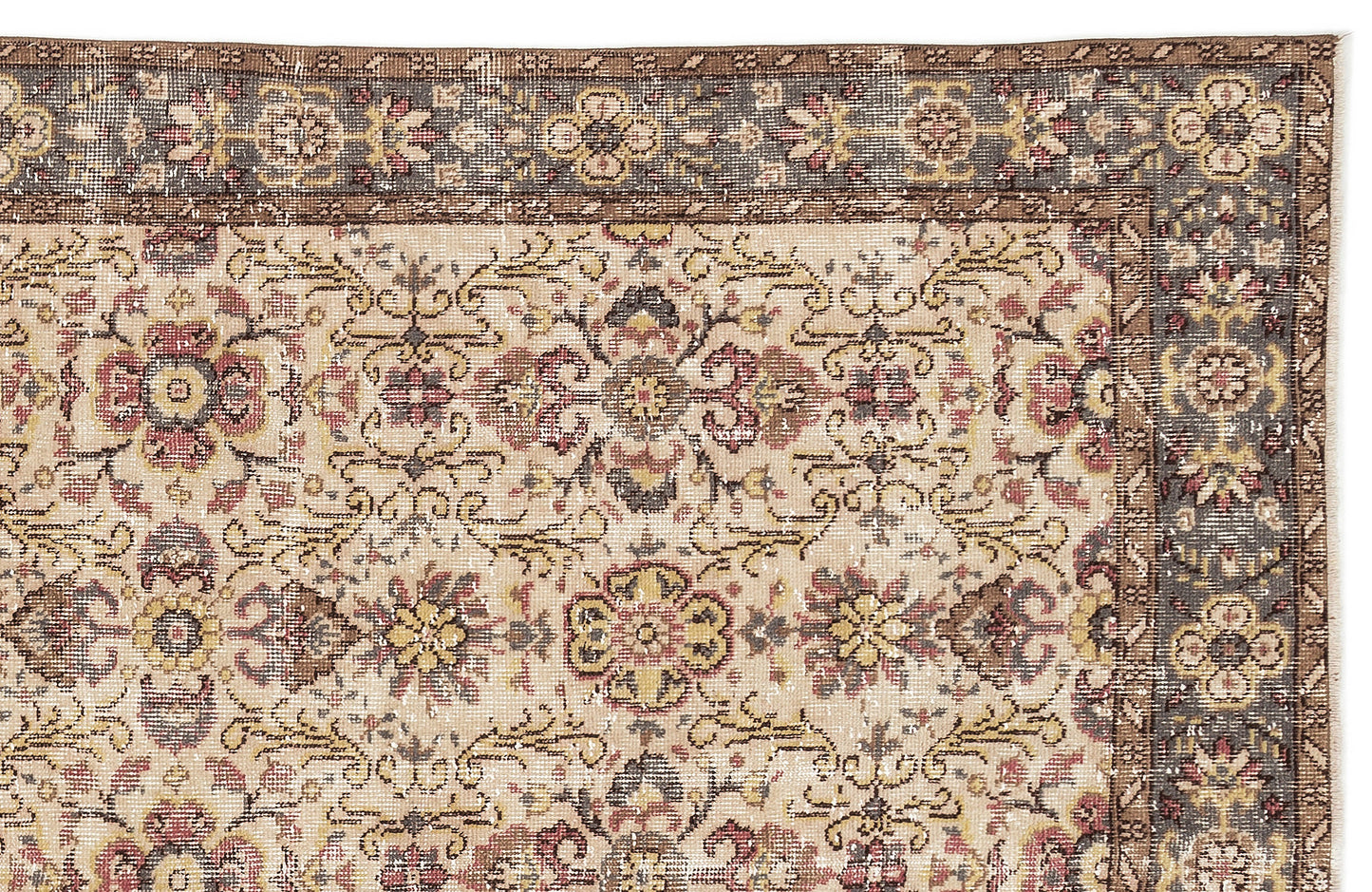 Labila - Vintage Floral Rug - 5'7 X 10'0
