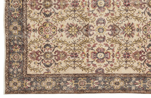 Load image 1 in gallery view. Labila - Vintage Floral Rug - 5'7 X 10'0