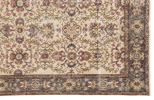 Load image 1 in gallery view. Labila - Vintage Floral Rug - 5'7 X 10'0