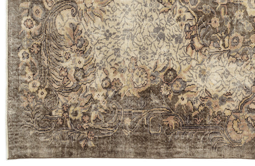 Load image 1 in gallery view. Biabiva - Vintage Medallion Rug - 5'10 X 9'3