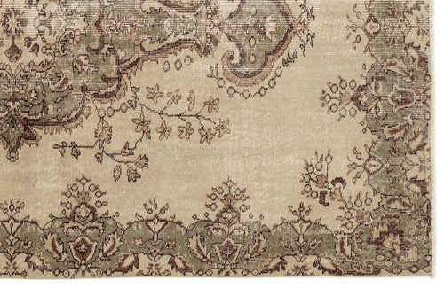 Load image 1 in gallery view. Clera - Vintage Medallion Rug - 5'7 X 8'10