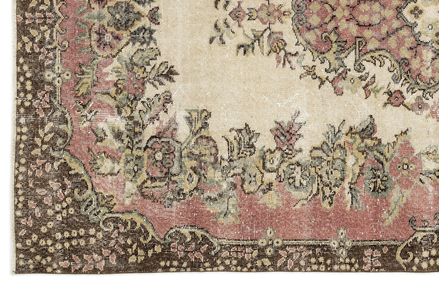 Bebuan - Vintage Medallion Rug - 5'6 X 8'9