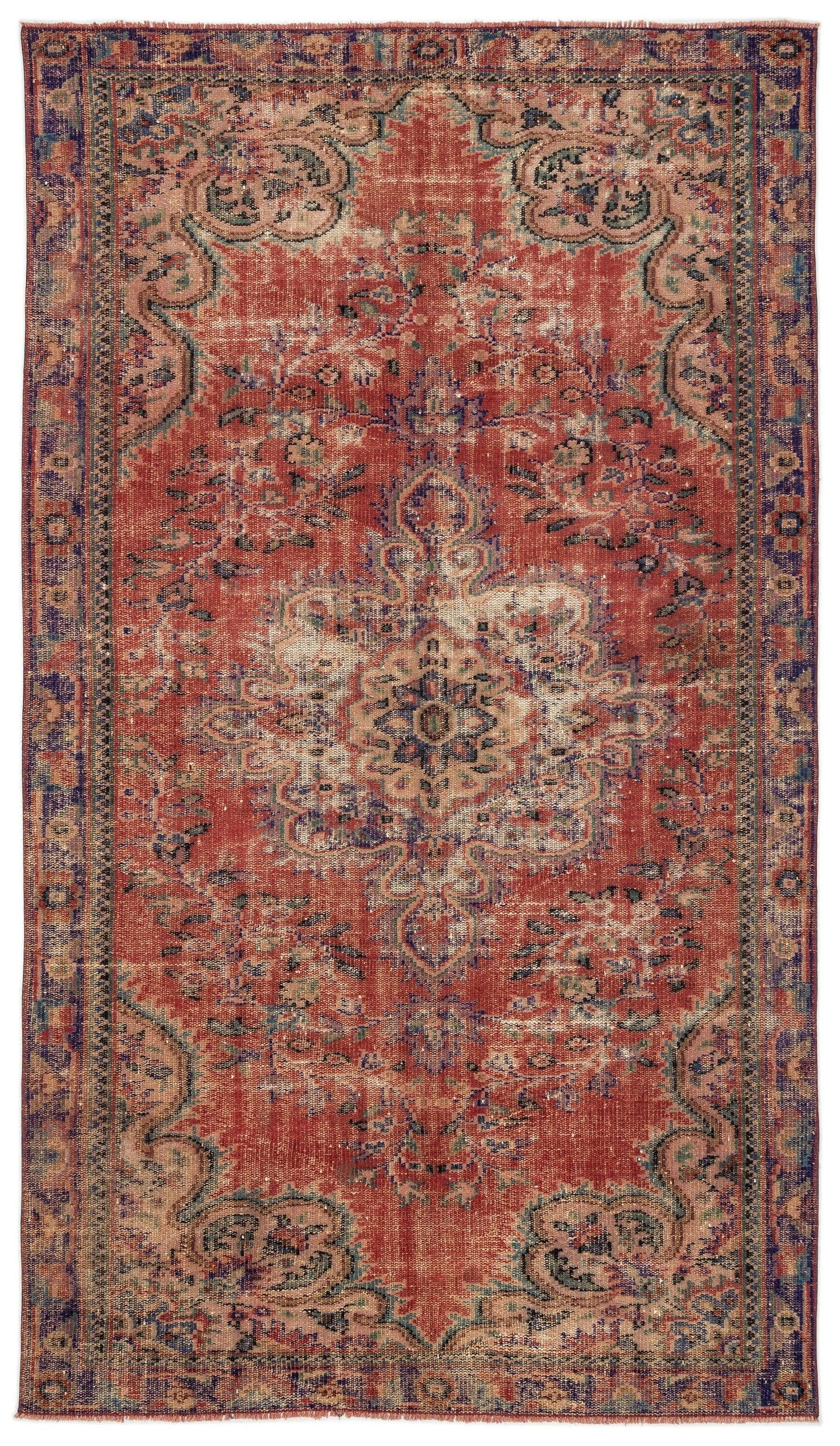 Fameix - Vintage Medallion Rug - 5'5 X 9'6