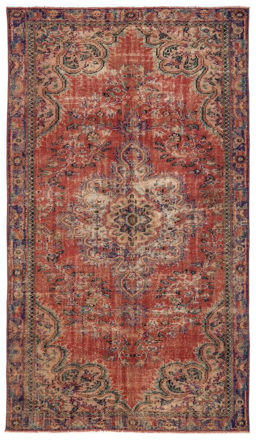 Load image 1 in gallery view. Fameix - Vintage Medallion Rug - 5'5 X 9'6