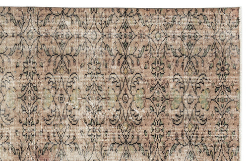 Load image 1 in gallery view. Niane - Vintage Floral Rug - 6'1 X 8'10