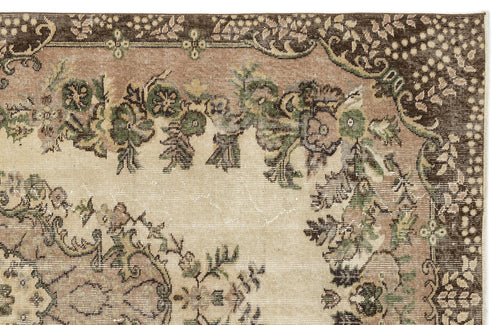 Load image 1 in gallery view. Faetayn - Vintage Medallion Rug - 5'6 X 9'4