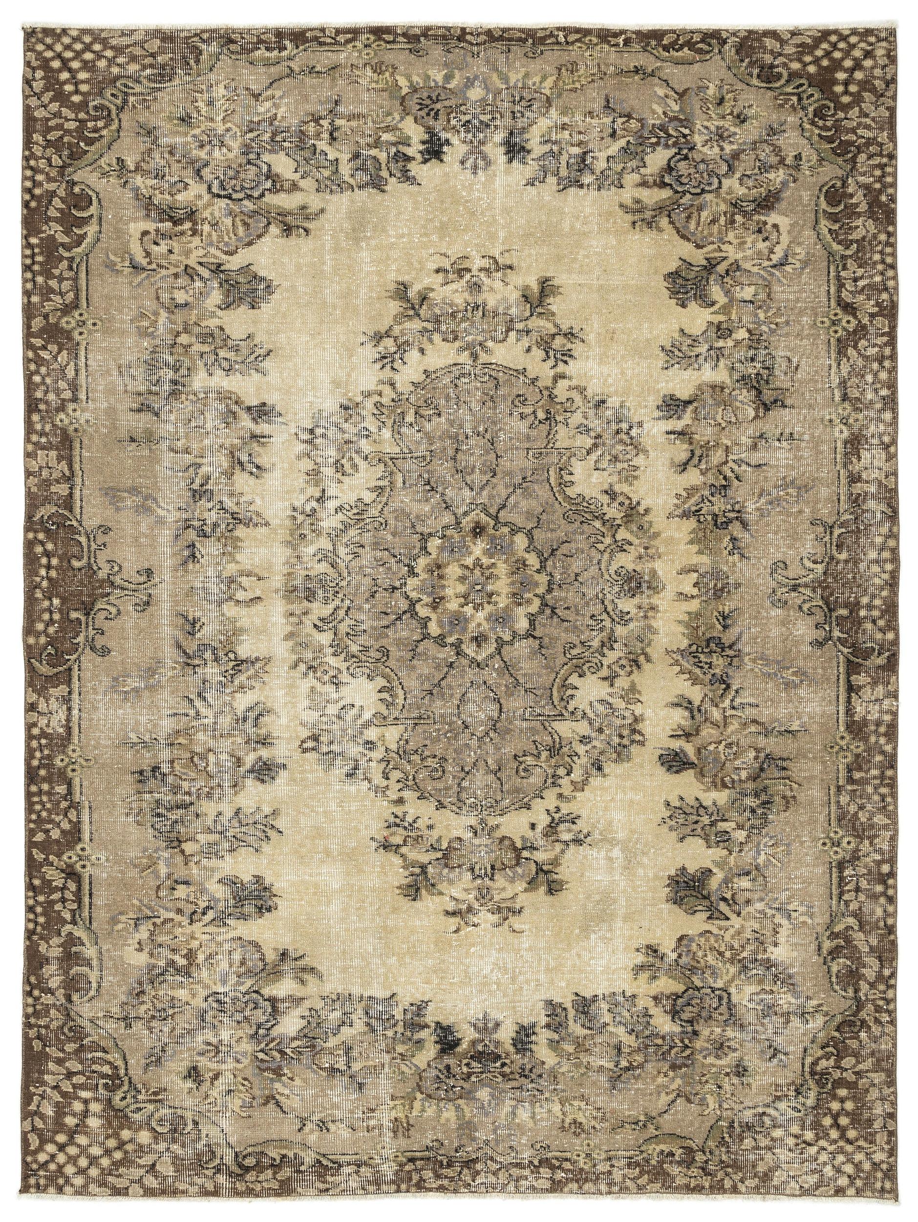 Hukeda - Vintage Medallion Rug - 6'5 X 8'5