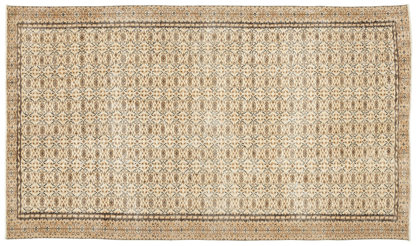 Kugida - Vintage Floral Rug - 5'10 X 10'1
