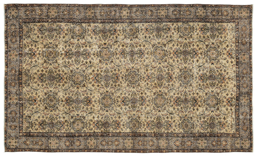 Bild 1 in Galerieansicht laden. Hahera - Vintage Floral Rug - 5'7 X 9'5