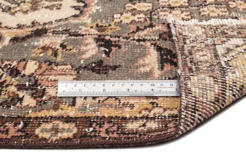 Load image 1 in gallery view. Pofena - Vintage Floral Rug - 5'5 X 8'10
