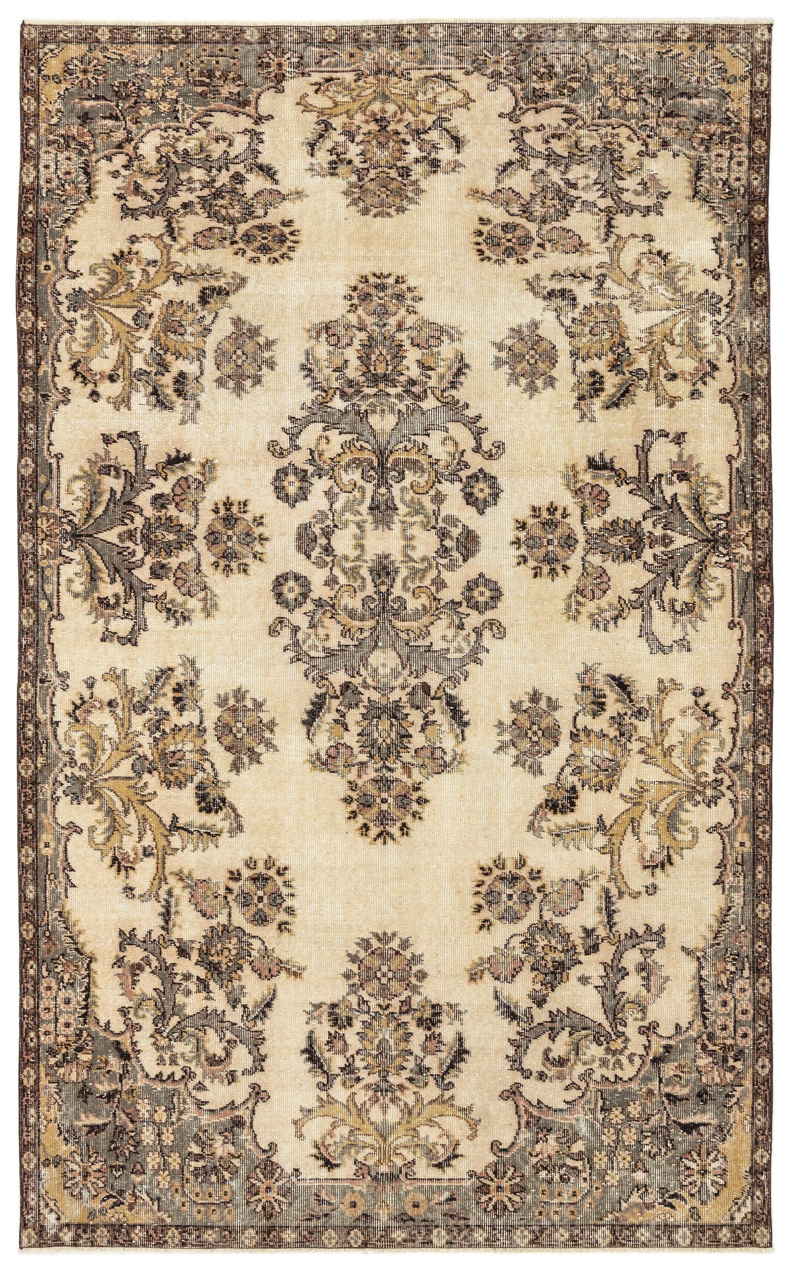 Pofena - Vintage Floral Rug - 5'5 X 8'10
