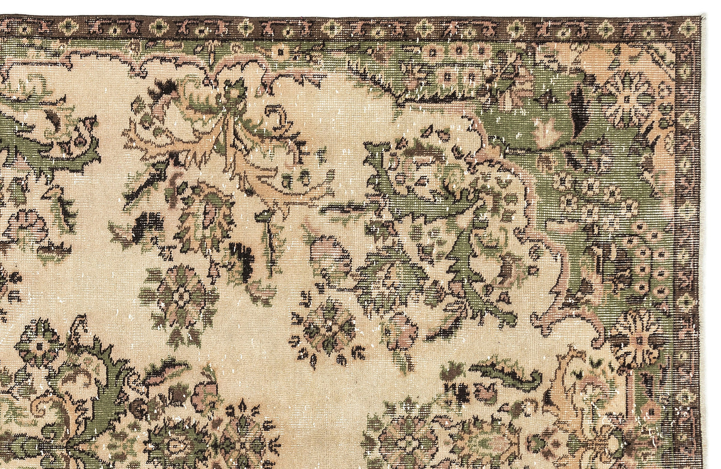 Trois - Vintage Medallion Rug - 5'10 X 9'11
