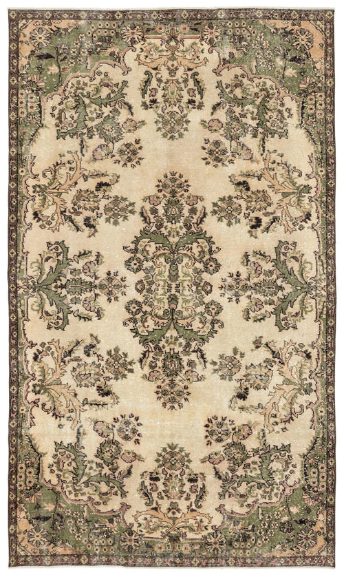 Load image 1 in gallery view. Trois - Vintage Medallion Rug - 5'10 X 9'11