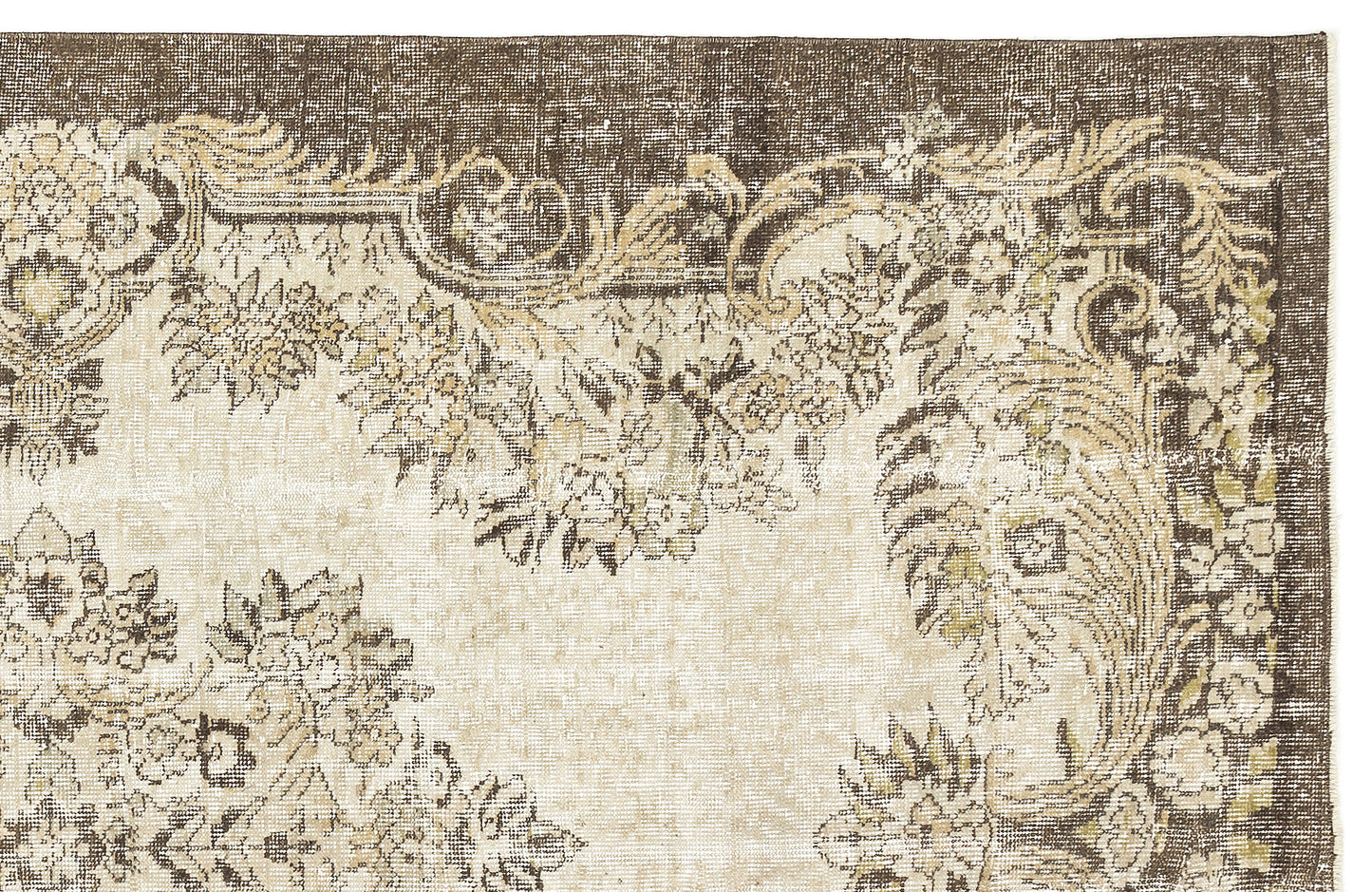 Vusois - Vintage Medallion Rug - 5'9 X 9'0