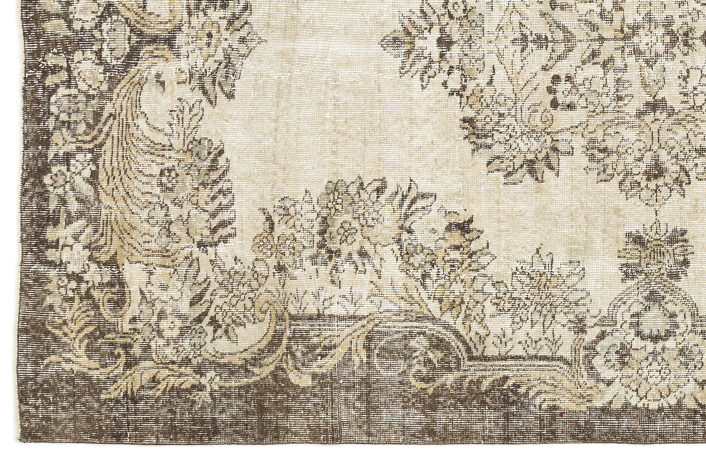 Vusois - Vintage Medallion Rug - 5'9 X 9'0