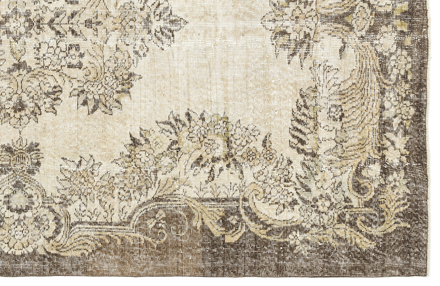 Vusois - Vintage Medallion Rug - 5'9 X 9'0