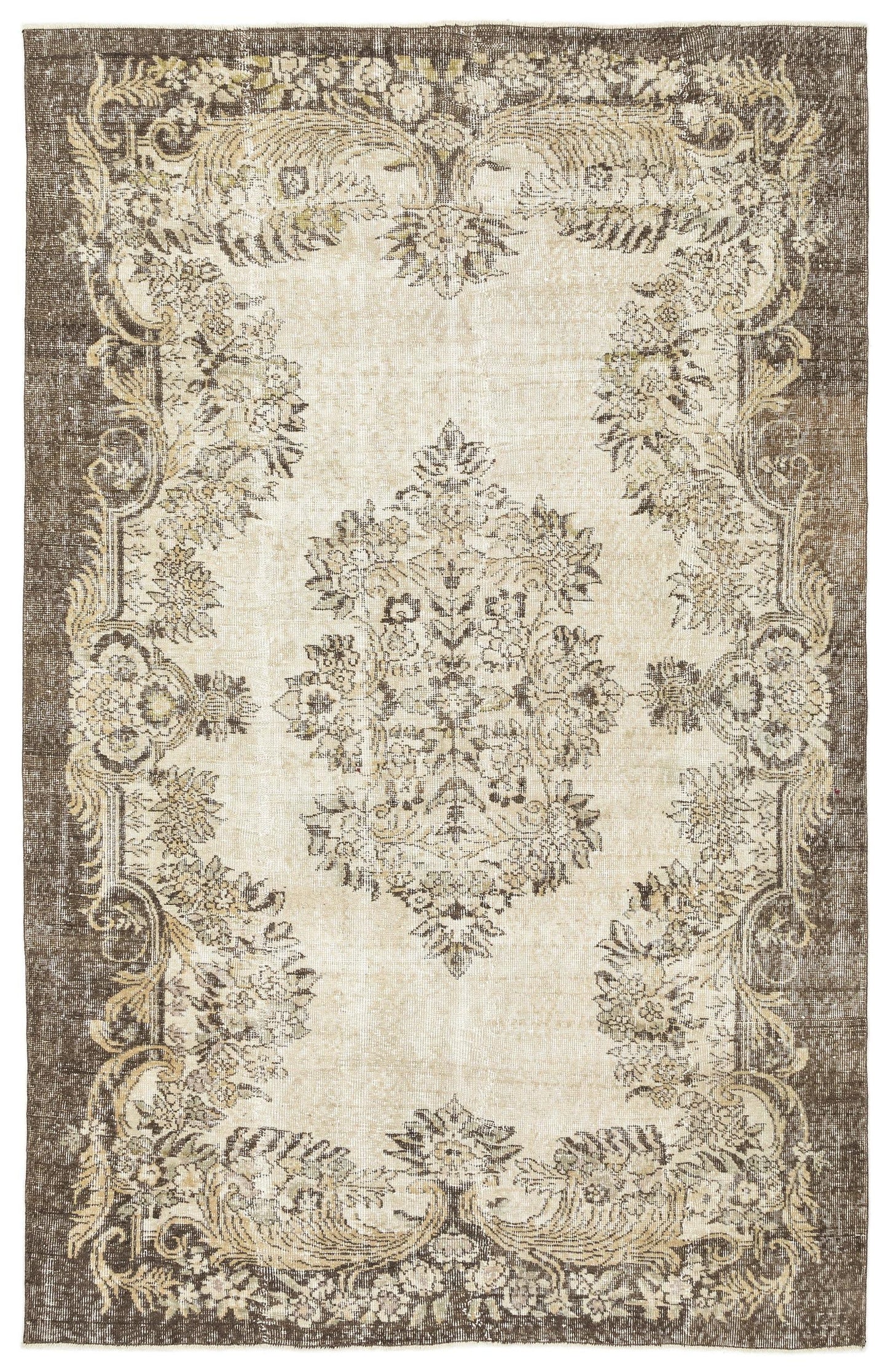 Vusois - Vintage Medallion Rug - 5'9 X 9'0