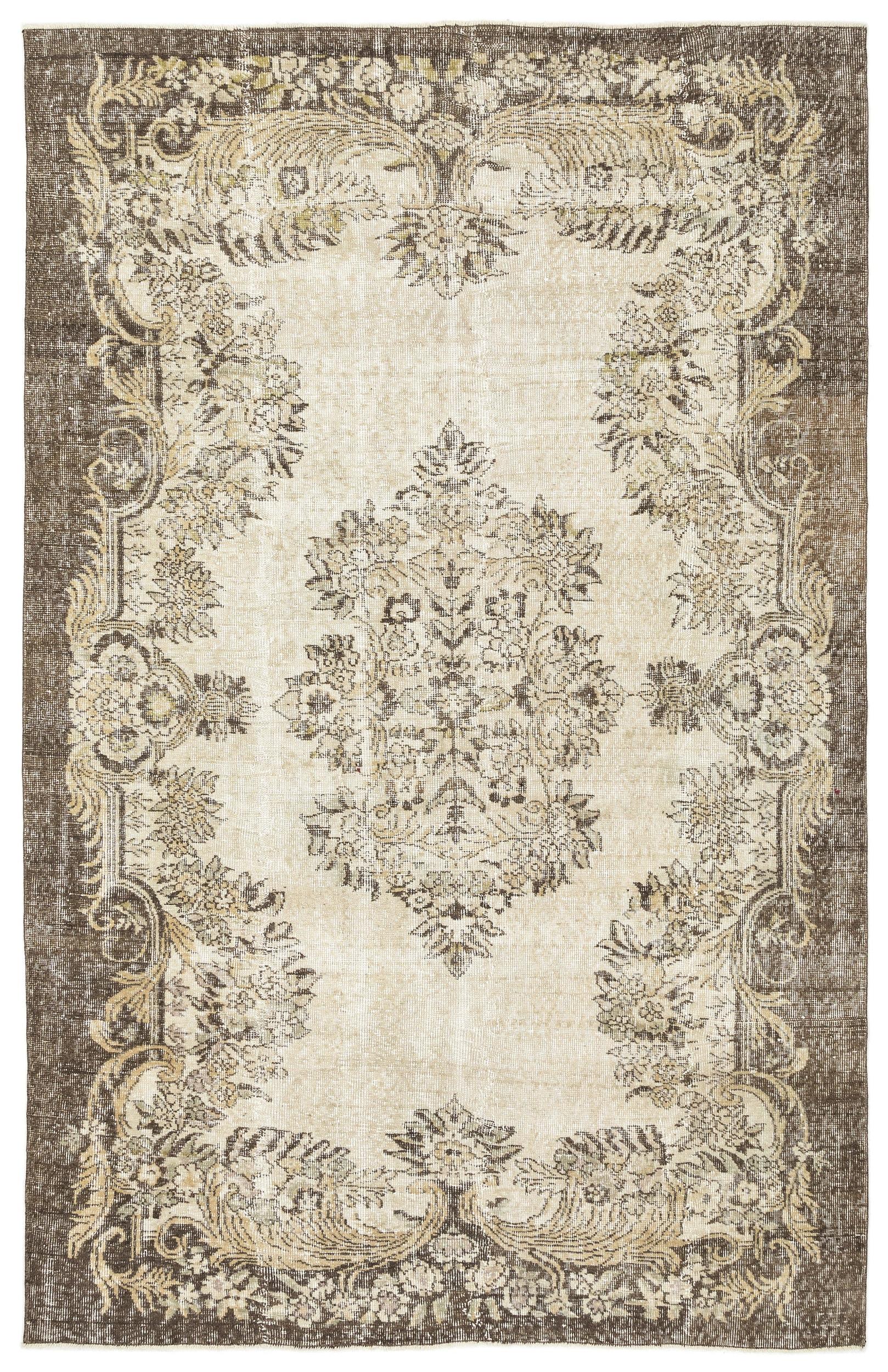 Vusois - Vintage Medallion Rug - 5'9 X 9'0