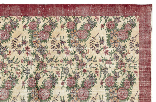 Load image 1 in gallery view. Closa - Vintage Floral Rug - 6'2 X 9'8