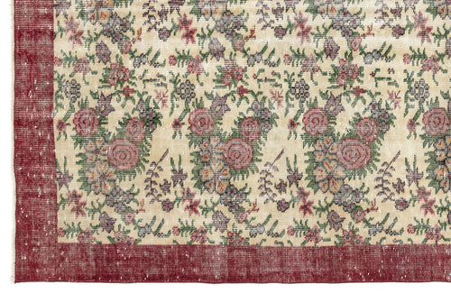 Load image 1 in gallery view. Closa - Vintage Floral Rug - 6'2 X 9'8