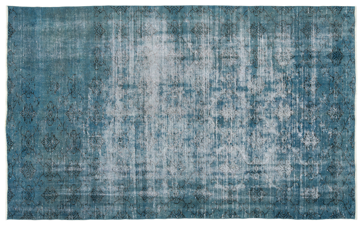 Mubiil - Vintage Distressed Rug - 5'7 X 8'11