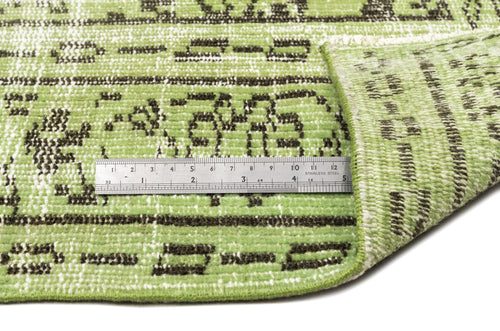 Load image 1 in gallery view. Treyn - Vintage Medallion Rug - 5'2 X 9'0
