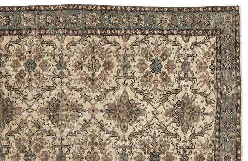 Load image 1 in gallery view. Neubiya - Vintage Floral Rug - 6'0 X 10'0