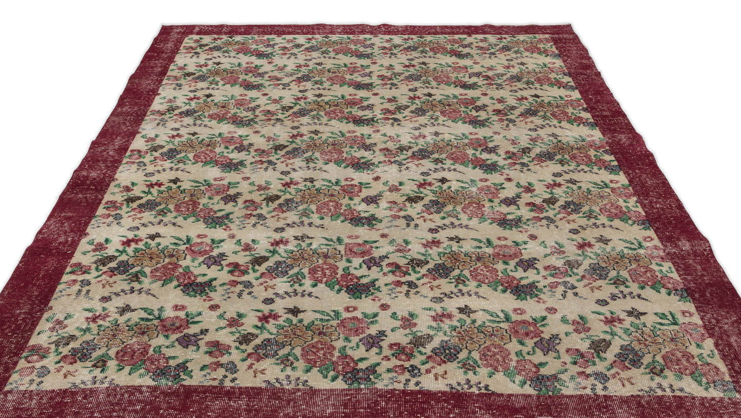 Vilaos - Vintage Floral Rug - 6'9 X 9'6