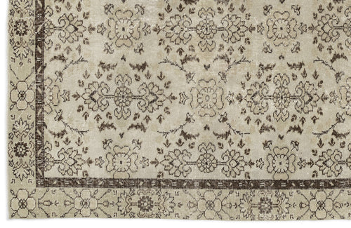 Load image 1 in gallery view. Dufera - Vintage Floral Rug - 5'2 X 9'2