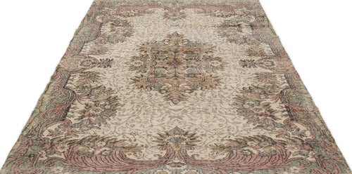 Load image 1 in gallery view. Themula - Vintage Medallion Rug - 5'8 X 9'5