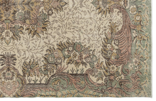 Load image 1 in gallery view. Themula - Vintage Medallion Rug - 5'8 X 9'5