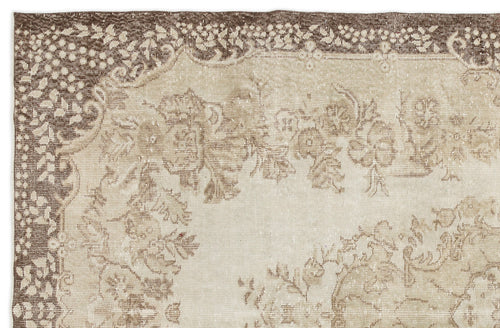 Load image 1 in gallery view. Pririna - Vintage Medallion Rug - 6'2 X 9'7