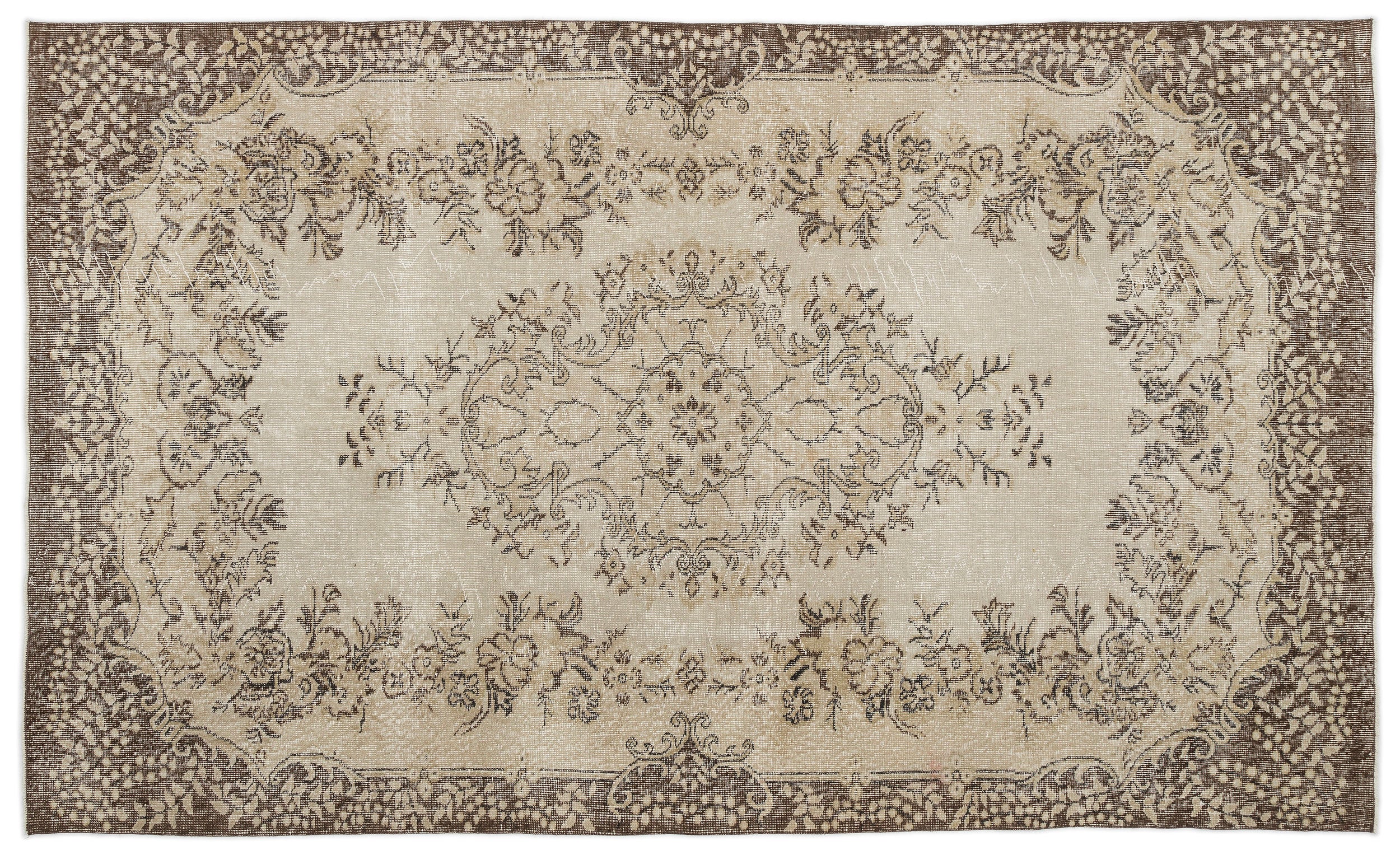 Petida - Vintage Medallion Rug - 5'8 X 9'5