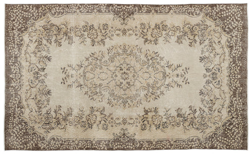 Load image 1 in gallery view. Petida - Vintage Medallion Rug - 5'8 X 9'5
