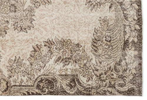 Load image 1 in gallery view. Flaos - Vintage Medallion Rug - 5'9 X 8'4