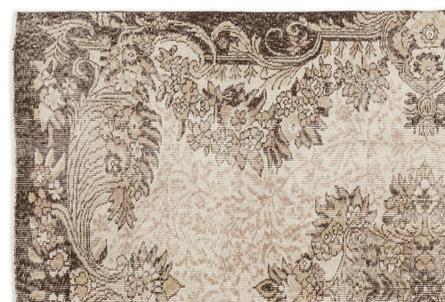 Load image 1 in gallery view. Flaos - Vintage Medallion Rug - 5'9 X 8'4