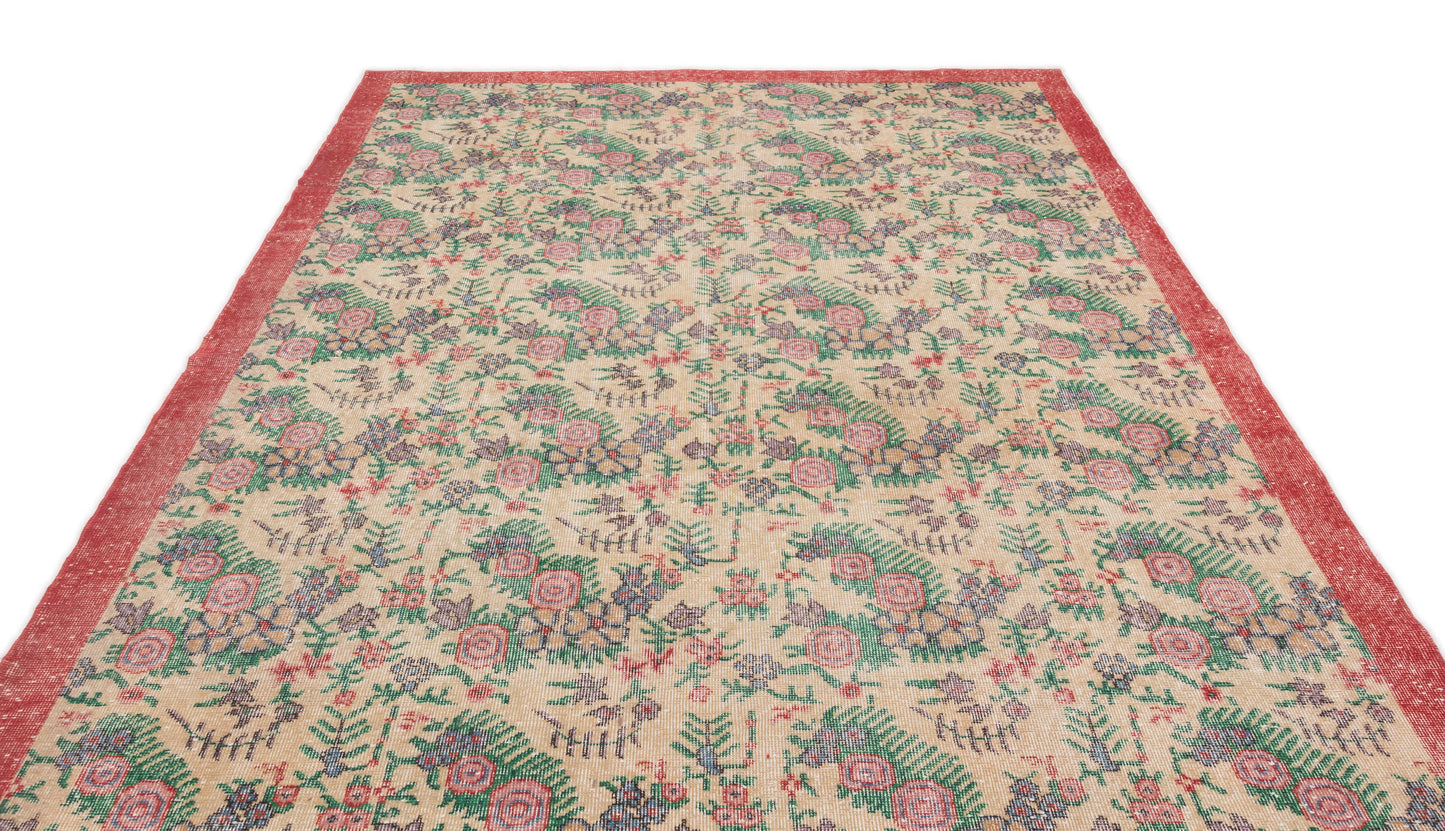 Tifaas - Vintage Floral Rug - 7'1 X 10'2