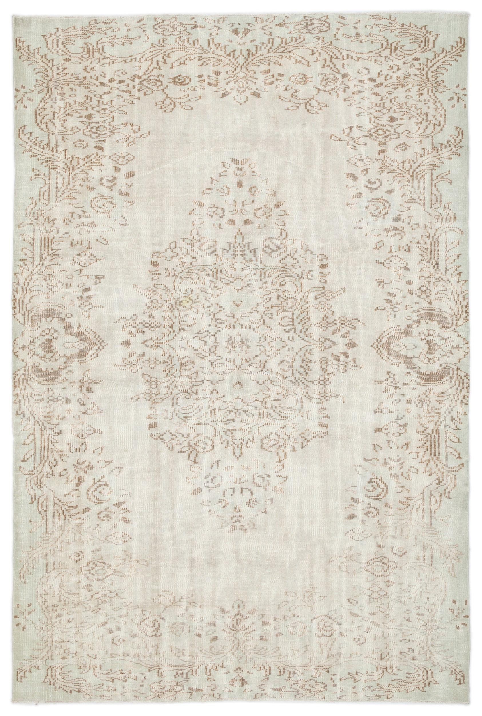 Mazeex - Vintage Distressed Rug - 6'2 X 9'4