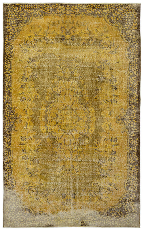 Load image 1 in gallery view. Rulada - Vintage Medallion Rug - 6'2 X 10'2