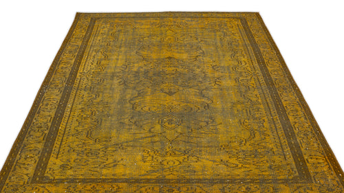 Load image 1 in gallery view. Hedoor - Vintage Distressed Rug - 5'8 X 9'0