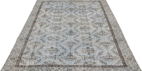 Load image 1 in gallery view. Daunaix - Vintage Floral Rug - 5'3 X 9'1